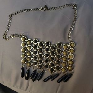 BEAUTIFUL NEUTRAL COLOR BEADED NECKLACE- SEE PICTURES FOR DETAILS